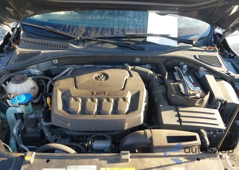 2022 Volkswagen Passat 2.0T Se из США, поврежденный, VIN 1VWSA7A39NC006910